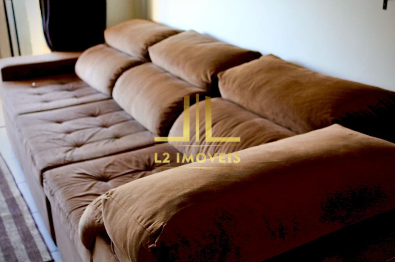 Apartamento à venda com 2 quartos, 70m² - Foto 4