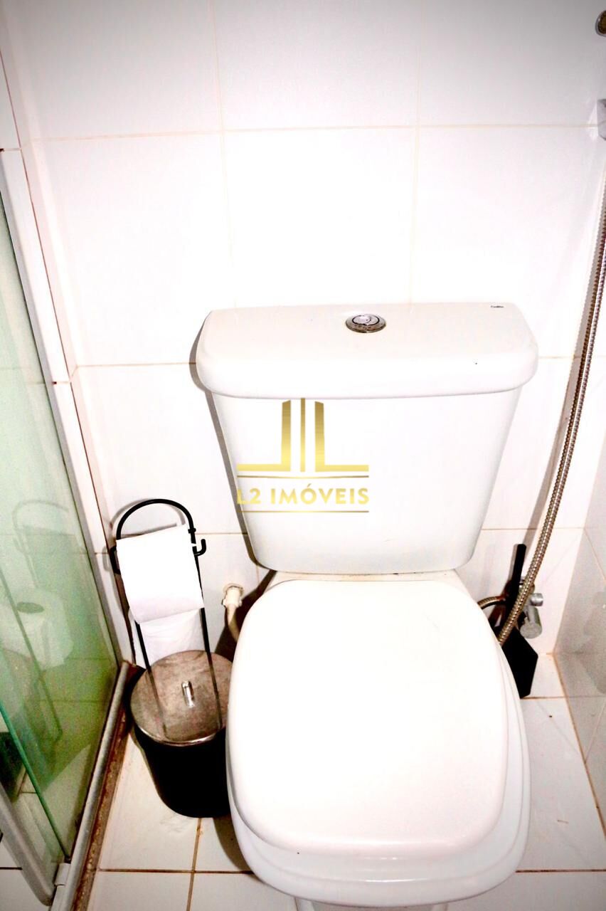 Apartamento à venda com 2 quartos, 70m² - Foto 17