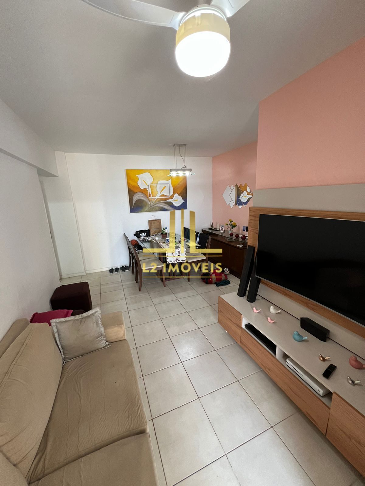 Apartamento à venda com 3 quartos, 82m² - Foto 1