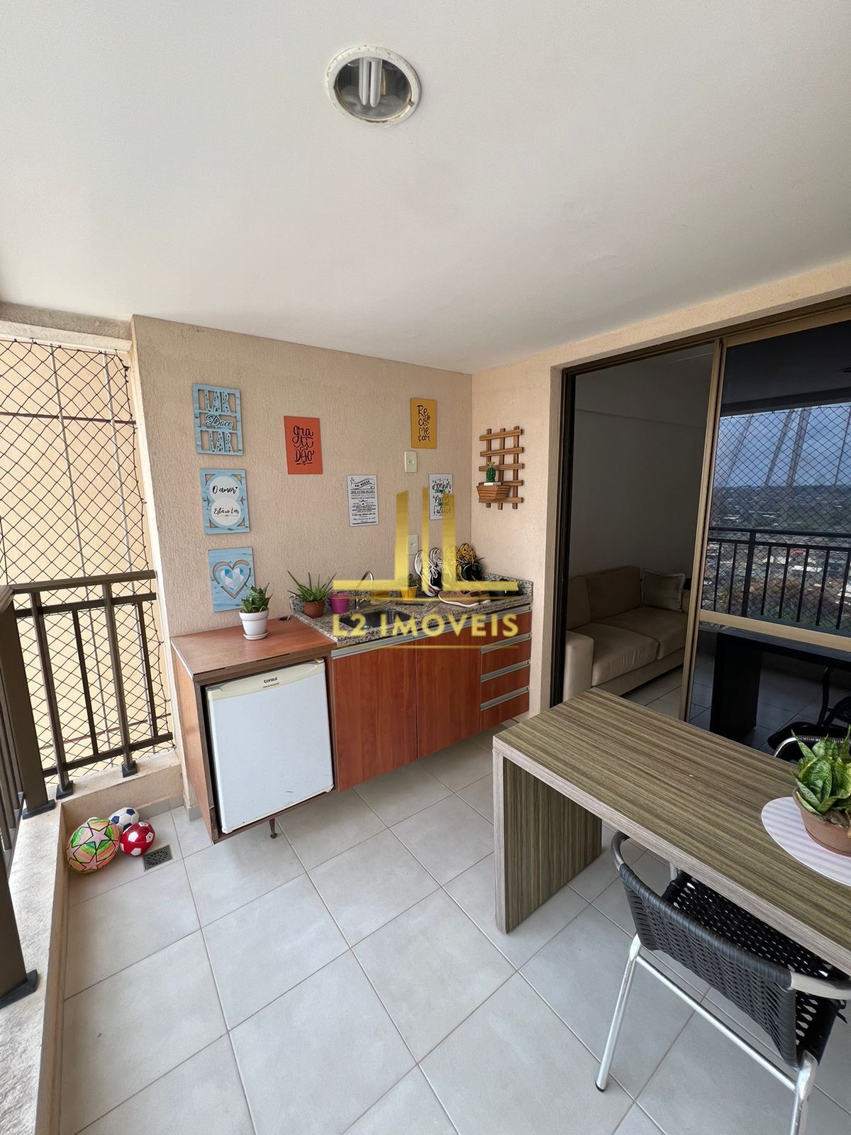 Apartamento à venda com 3 quartos, 82m² - Foto 4