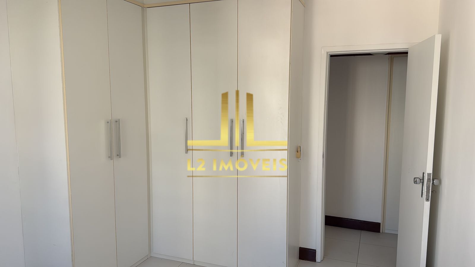 Apartamento à venda com 3 quartos, 104m² - Foto 6