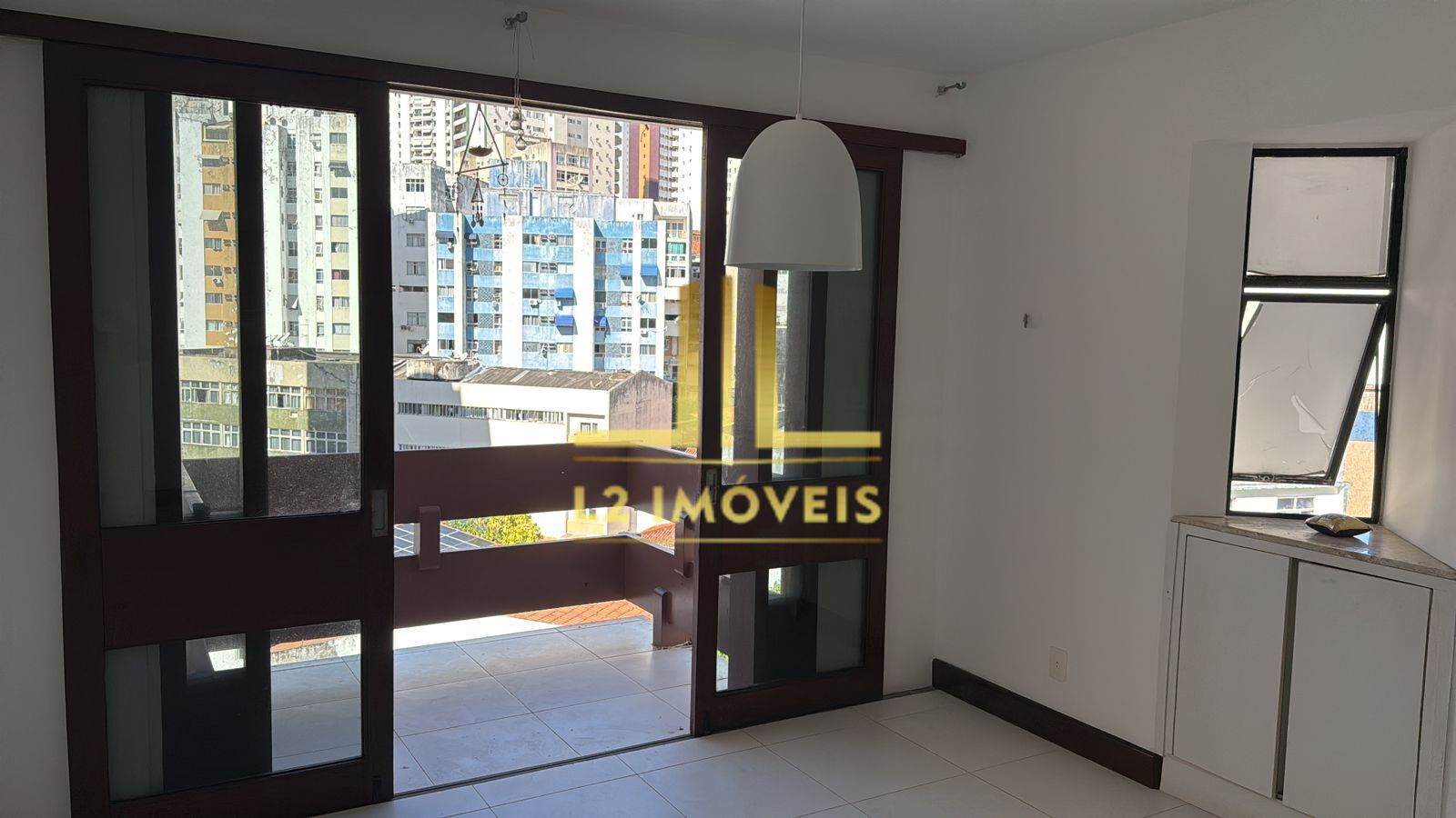 Apartamento à venda com 3 quartos, 104m² - Foto 3