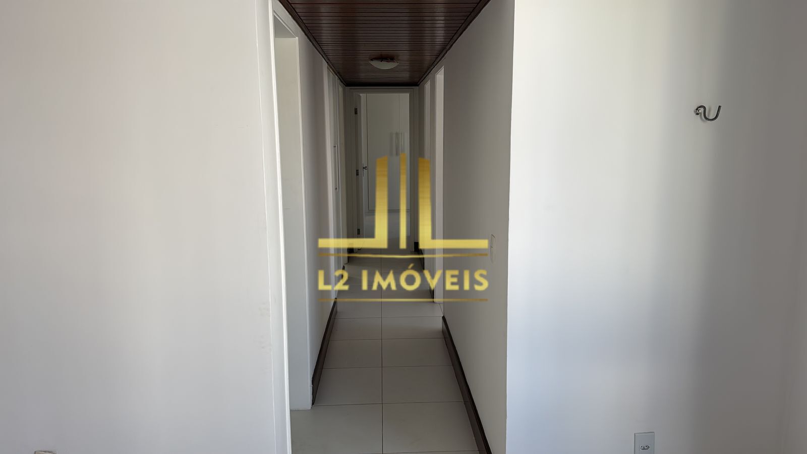 Apartamento à venda com 3 quartos, 104m² - Foto 9