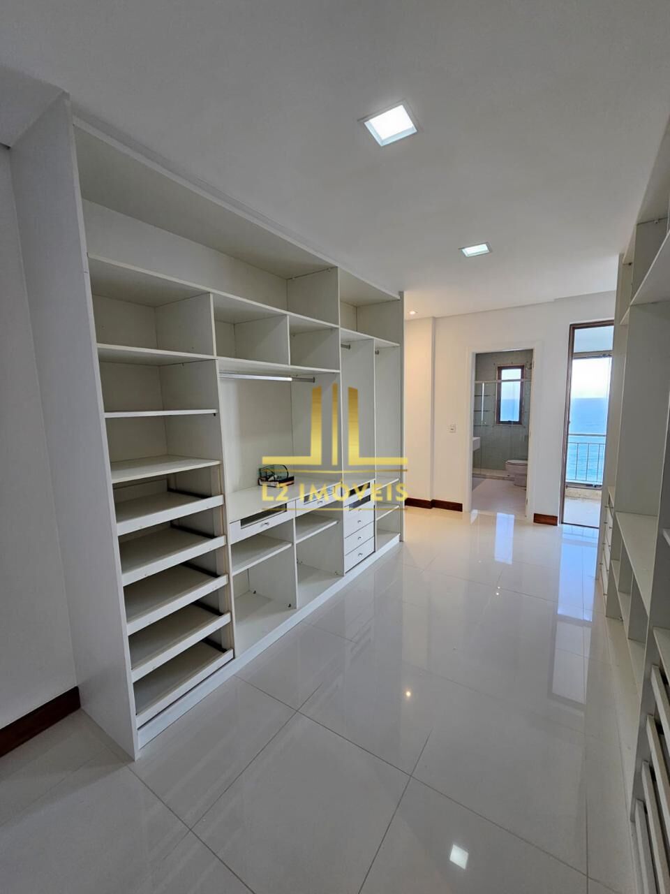 Apartamento - Rio vermelho