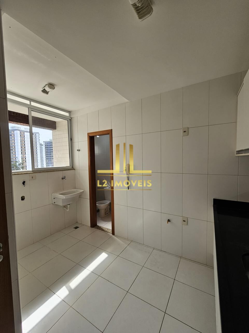 Apartamento à venda com 2 quartos, 81m² - Foto 29