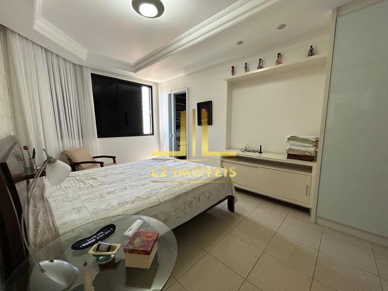 Apartamento à venda com 4 quartos, 212m² - Foto 13