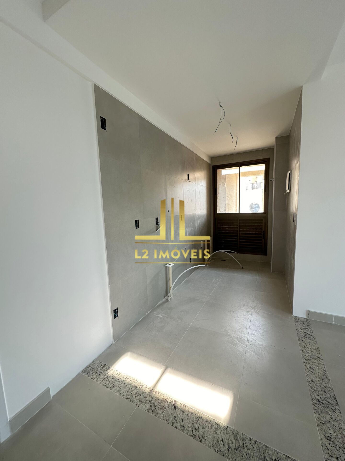 Apartamento à venda com 2 quartos, 58m² - Foto 11