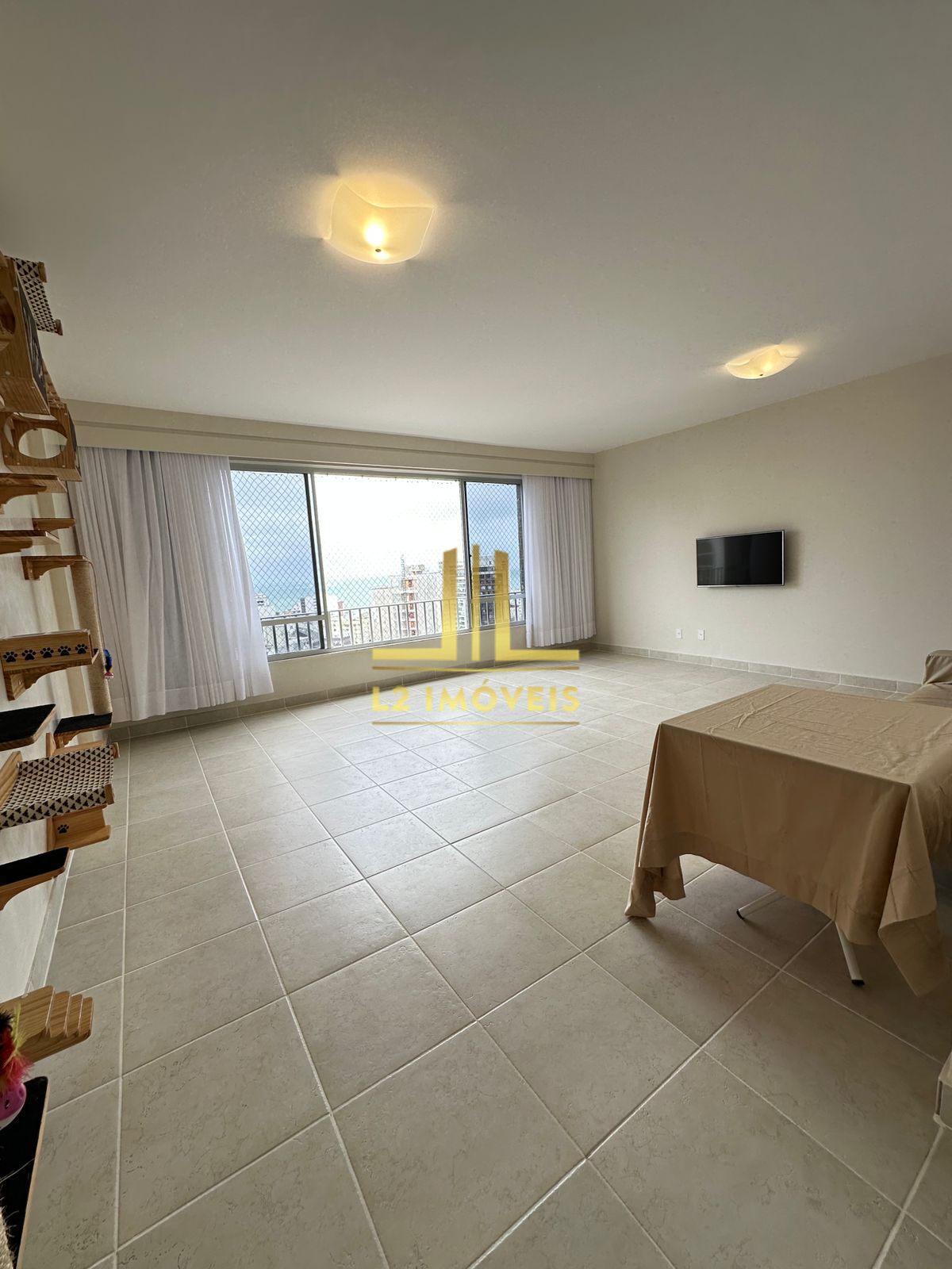 Apartamento à venda com 3 quartos, 124m² - Foto 3