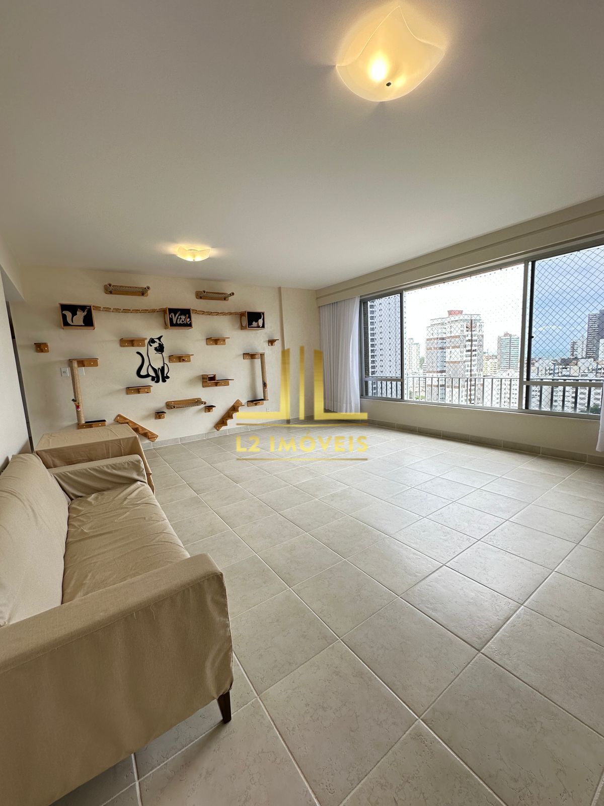 Apartamento à venda com 3 quartos, 124m² - Foto 1