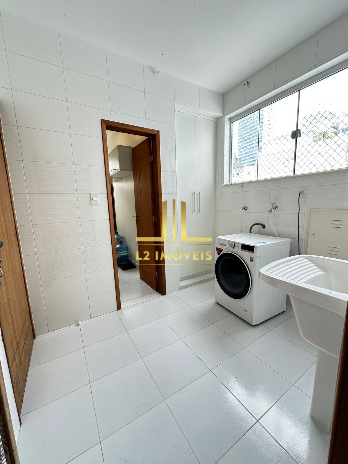 Apartamento à venda com 3 quartos, 124m² - Foto 32