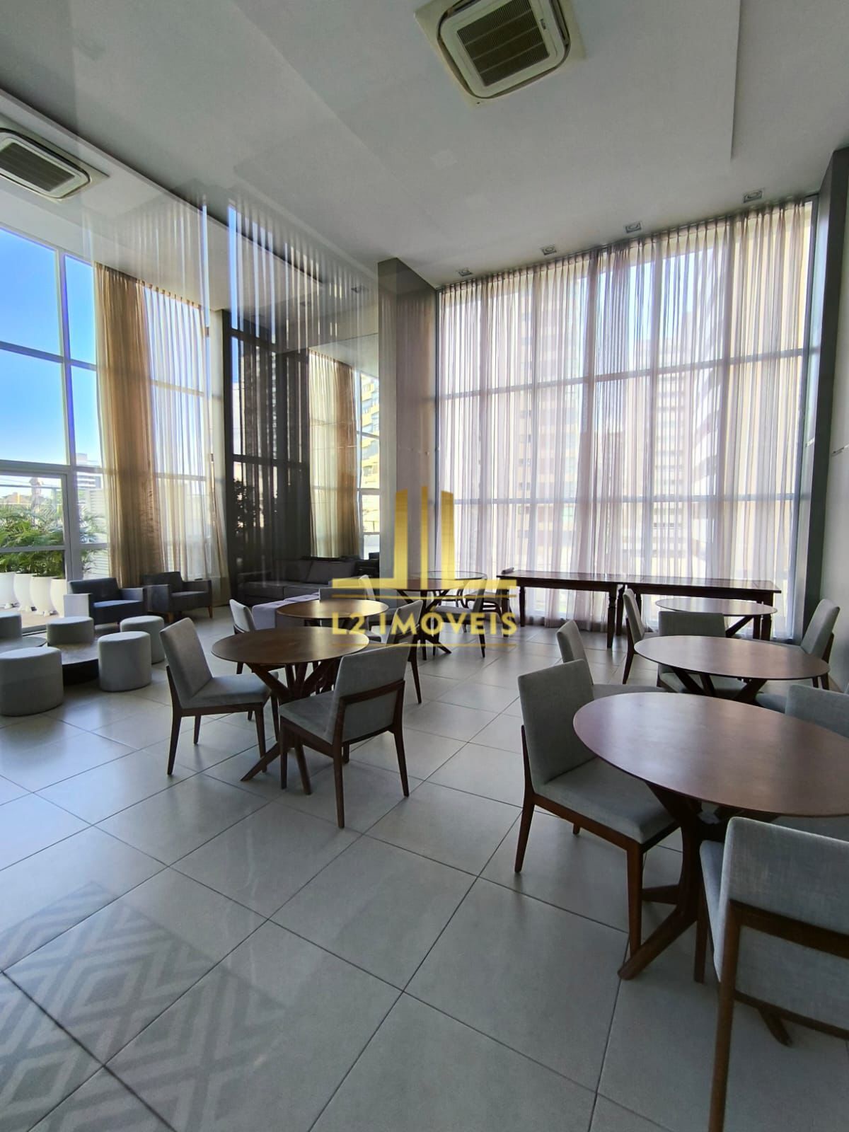 Apartamento à venda com 2 quartos, 86m² - Foto 17