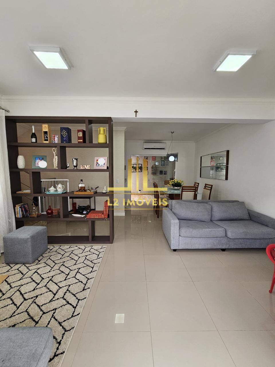 Casa à venda com 3 quartos, 160m² - Foto 8