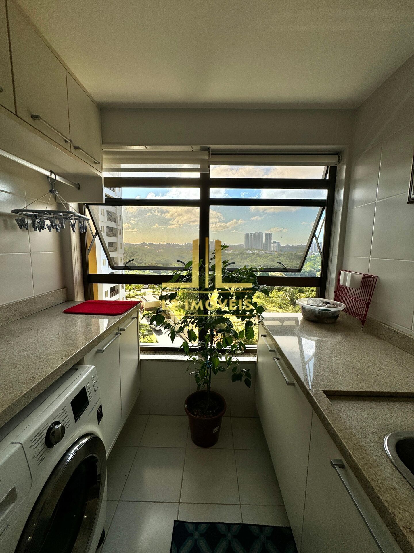 Apartamento à venda com 4 quartos, 225m² - Foto 27