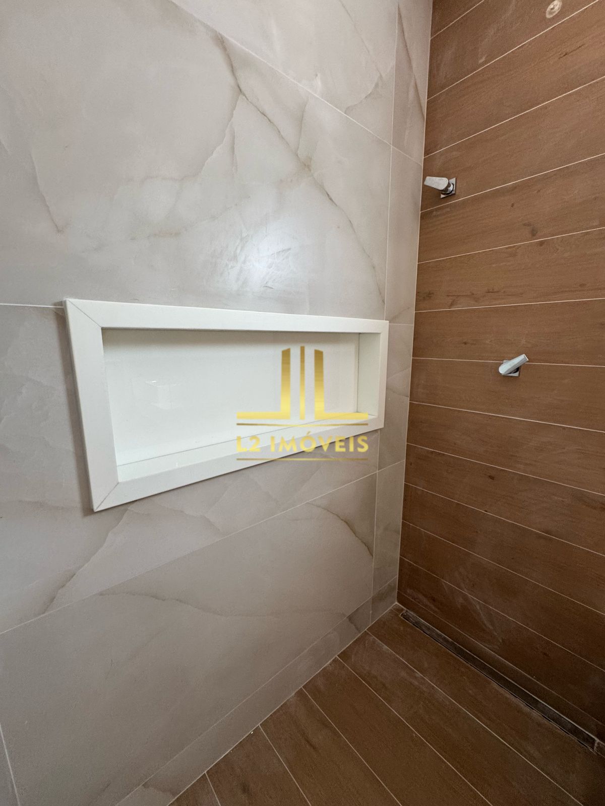 Casa à venda com 4 quartos, 180m² - Foto 16