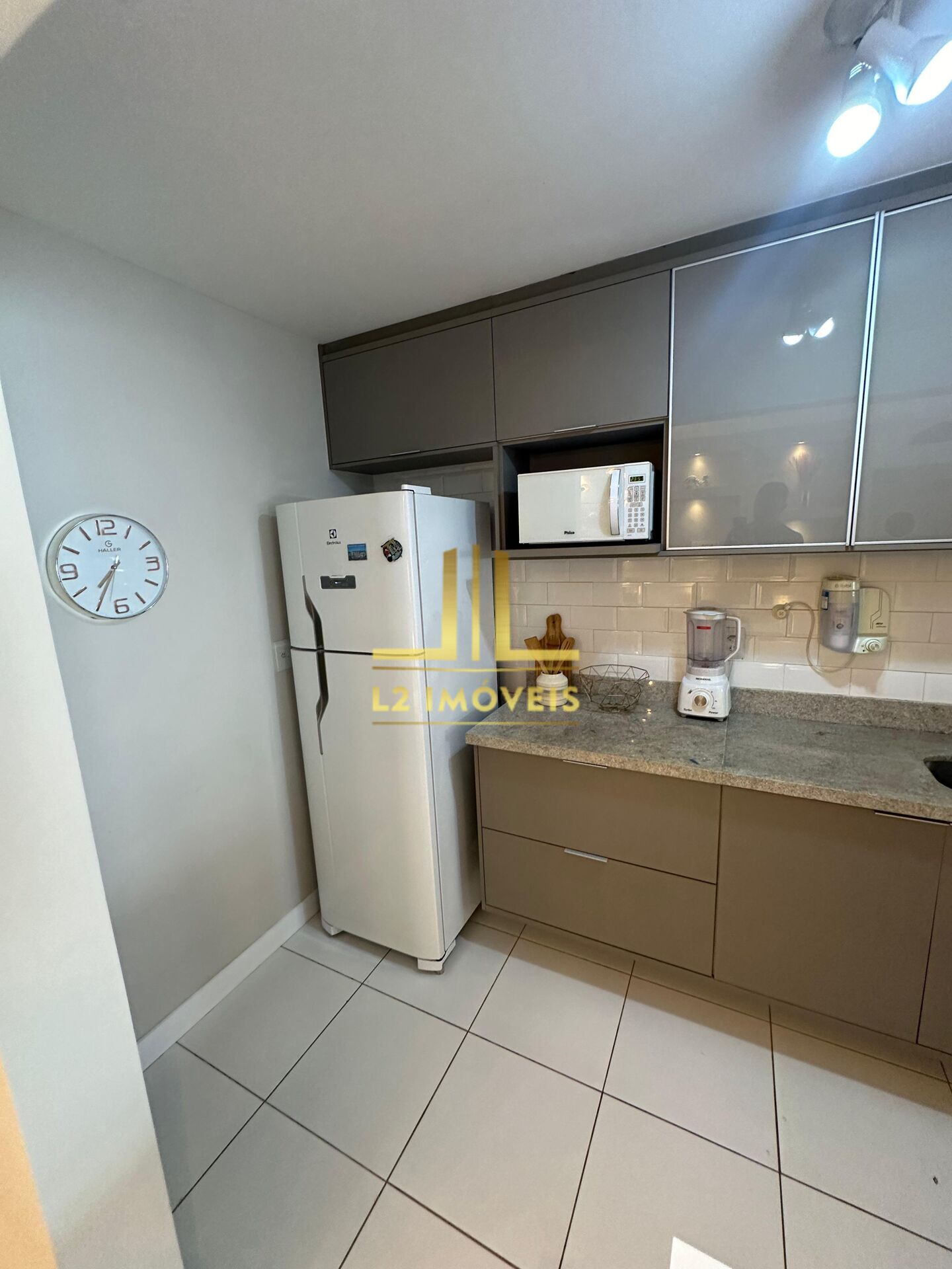 Apartamento à venda com 2 quartos, 87m² - Foto 18