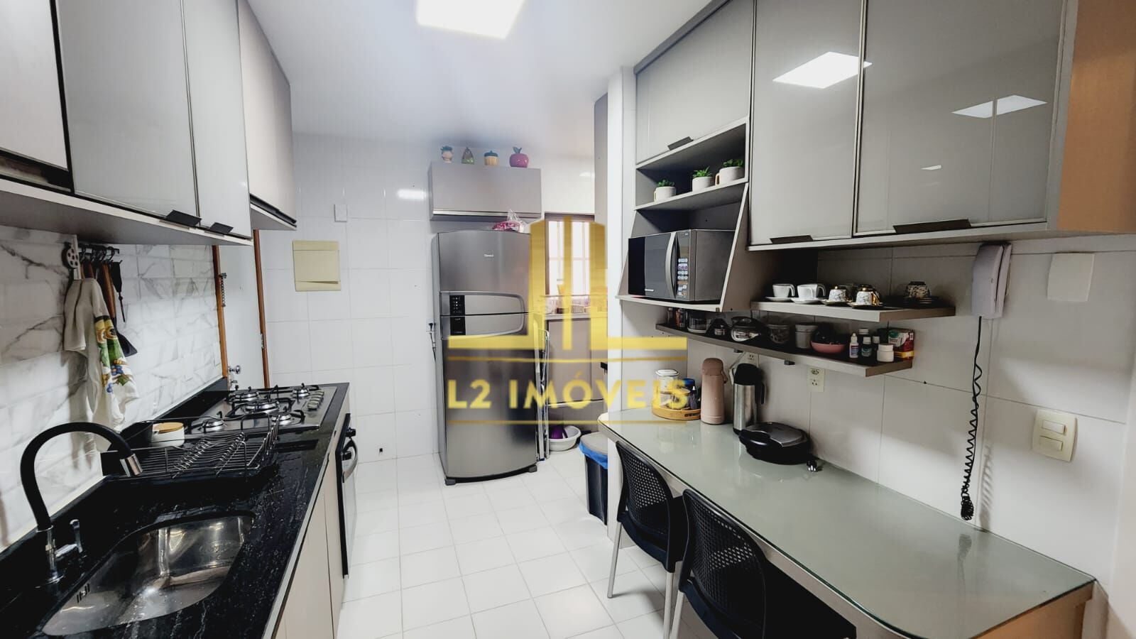 Apartamento à venda com 3 quartos, 135m² - Foto 25