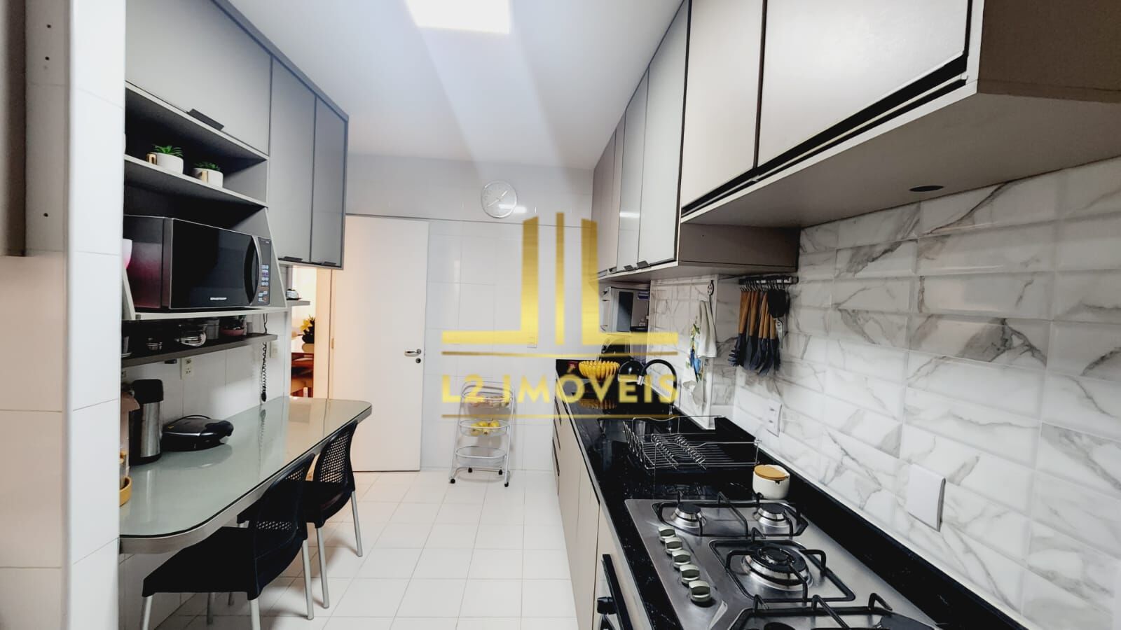 Apartamento à venda com 3 quartos, 135m² - Foto 28