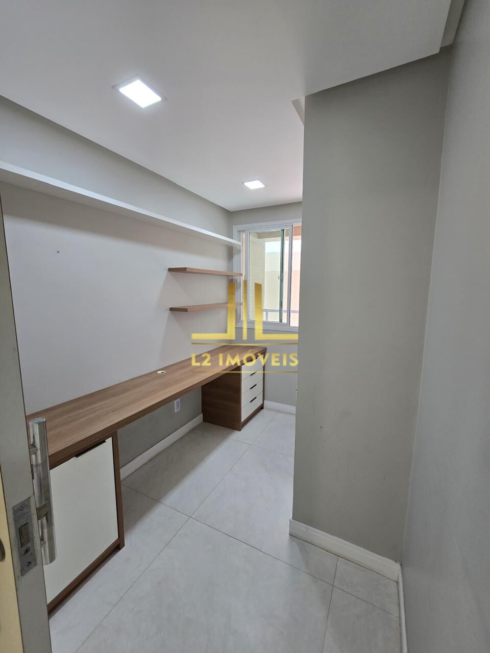 Apartamento à venda com 3 quartos, 143m² - Foto 14