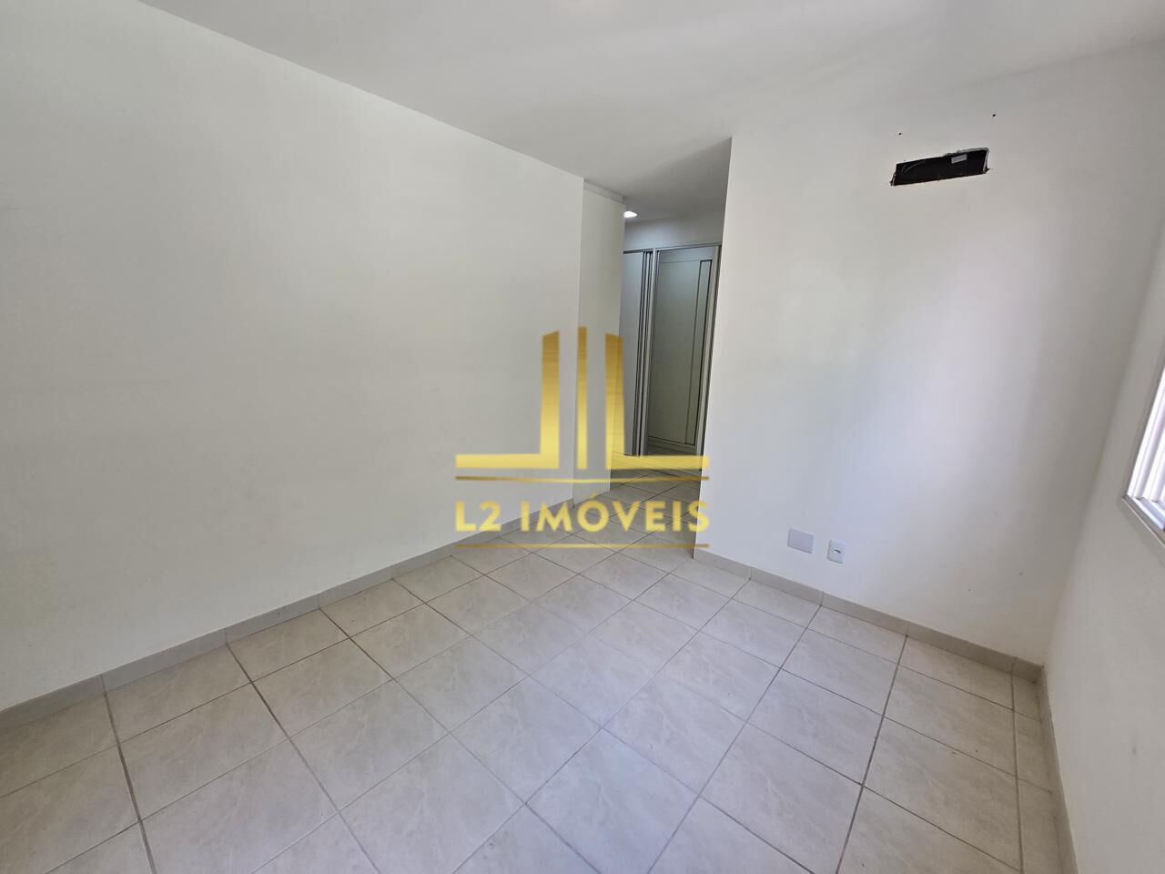 Apartamento à venda com 3 quartos, 143m² - Foto 12