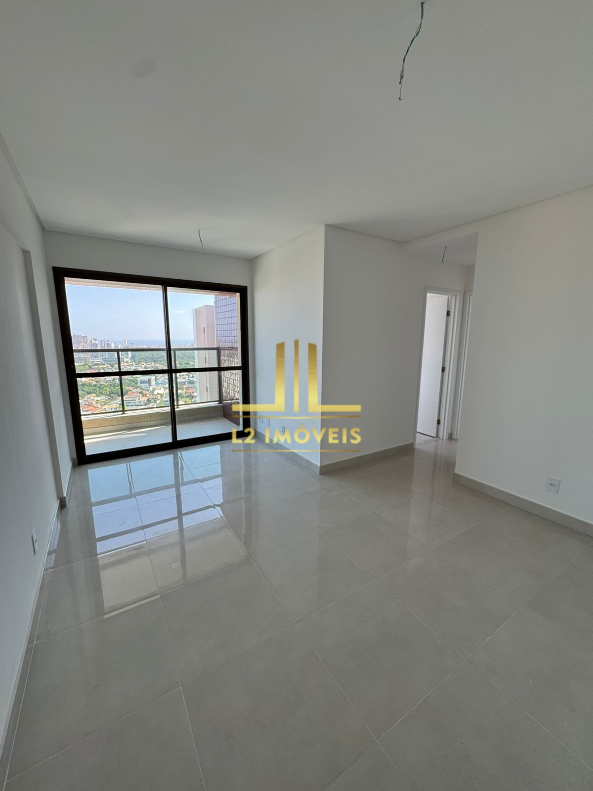 Apartamento à venda com 2 quartos, 58m² - Foto 1