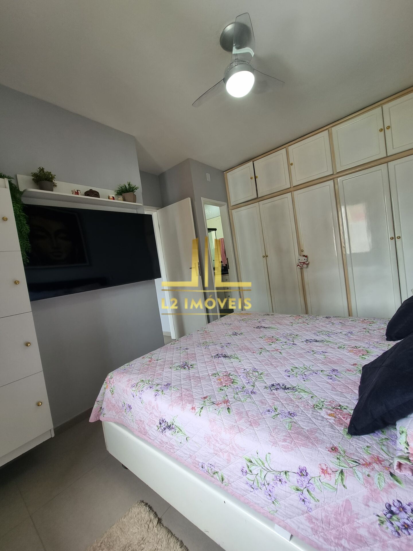 Apartamento à venda com 2 quartos, 80m² - Foto 13