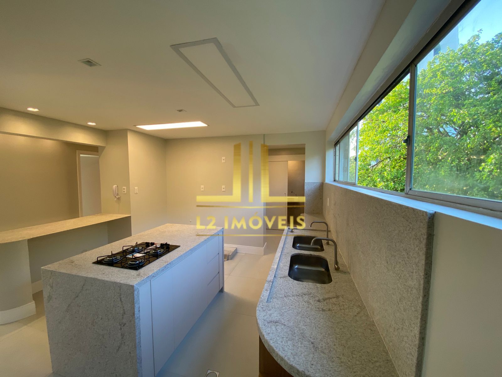 Apartamento à venda com 3 quartos, 110m² - Foto 21