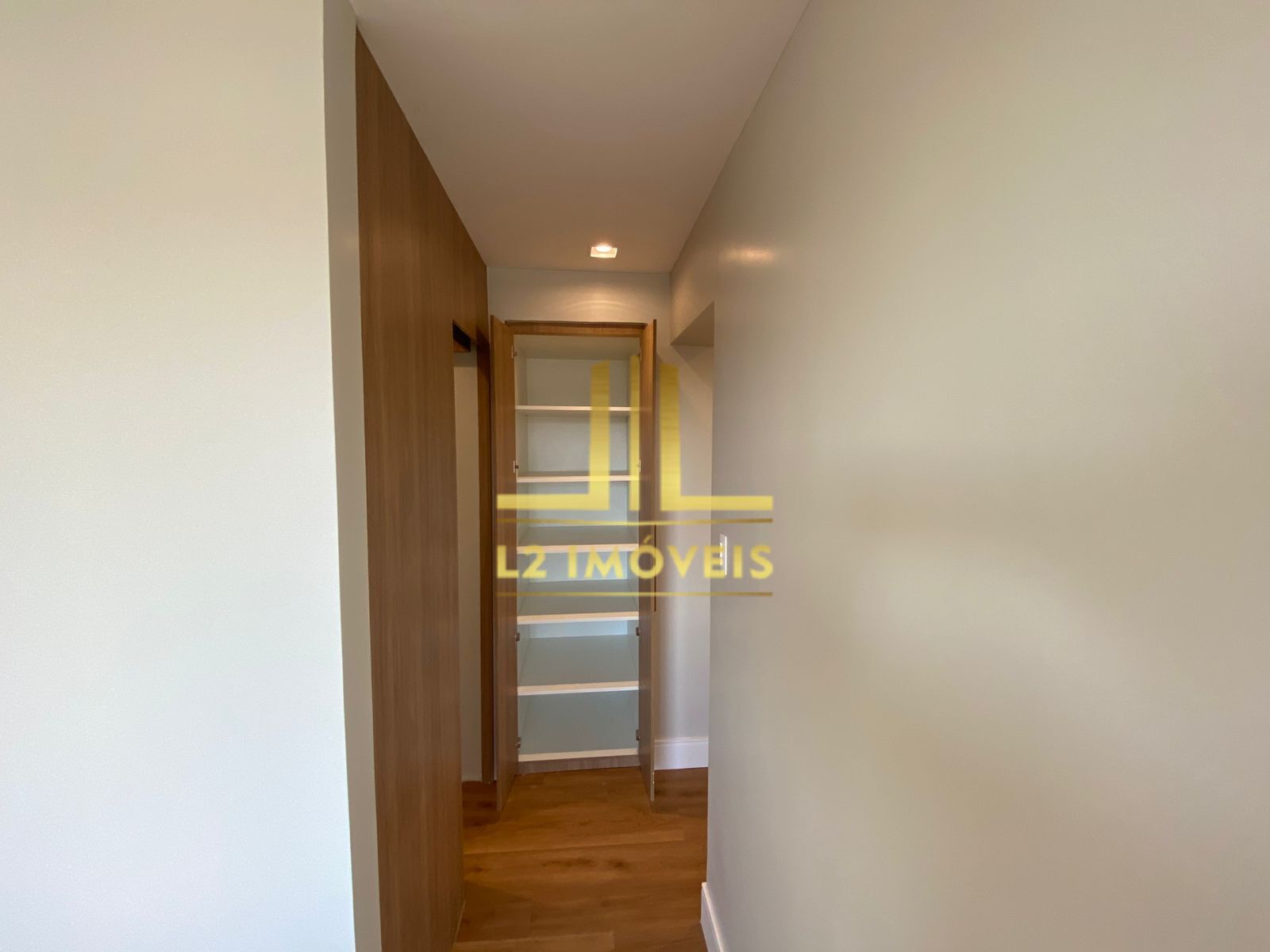 Apartamento à venda com 3 quartos, 110m² - Foto 6
