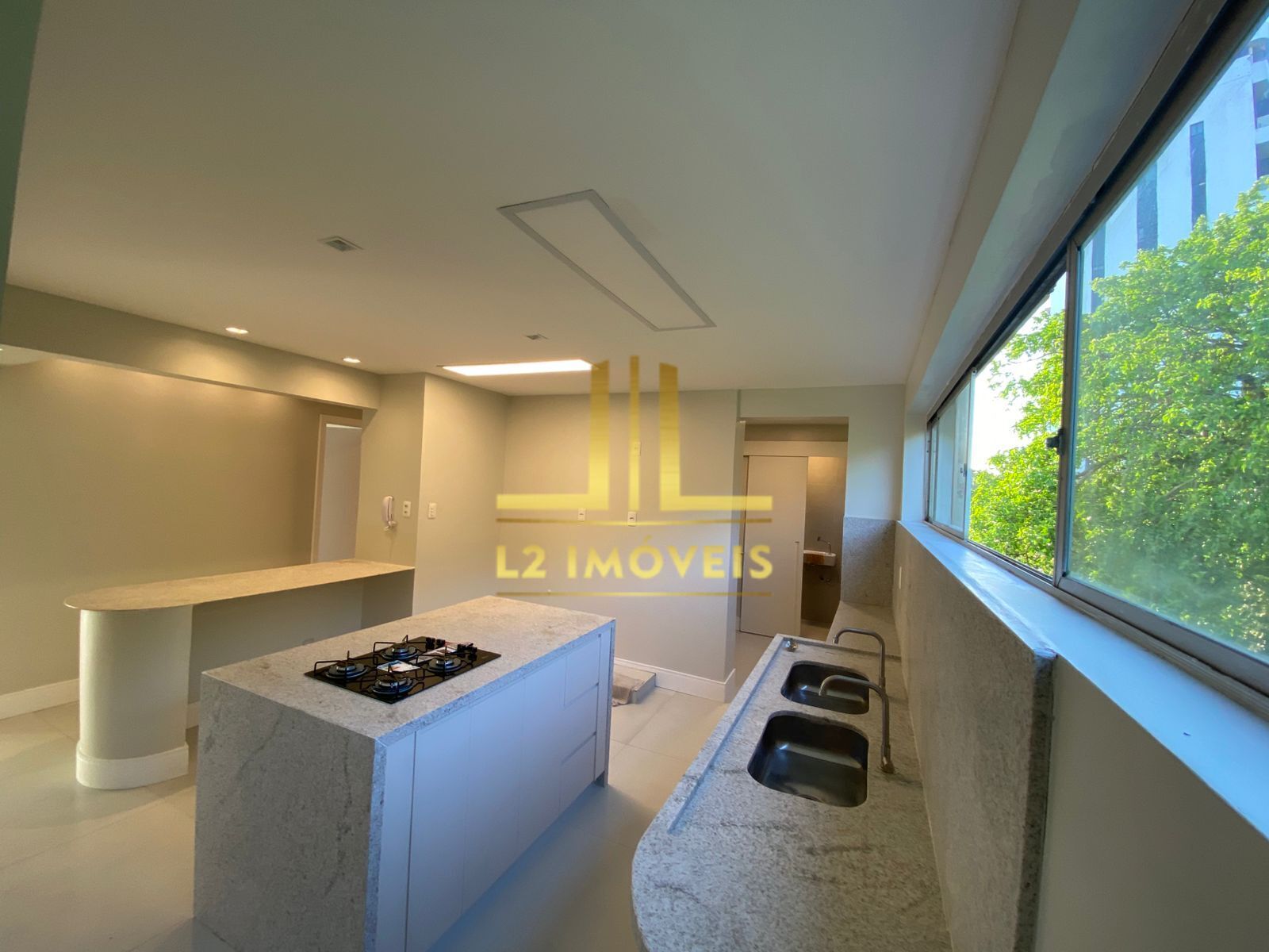 Apartamento à venda com 3 quartos, 110m² - Foto 22