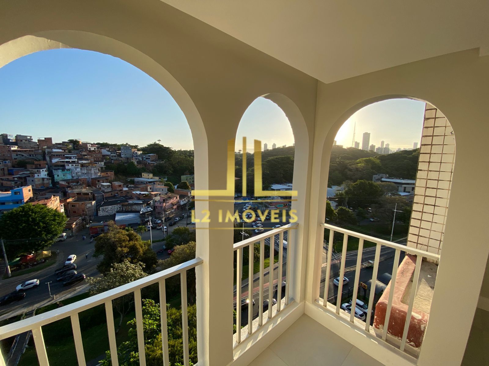 Apartamento à venda com 3 quartos, 110m² - Foto 3