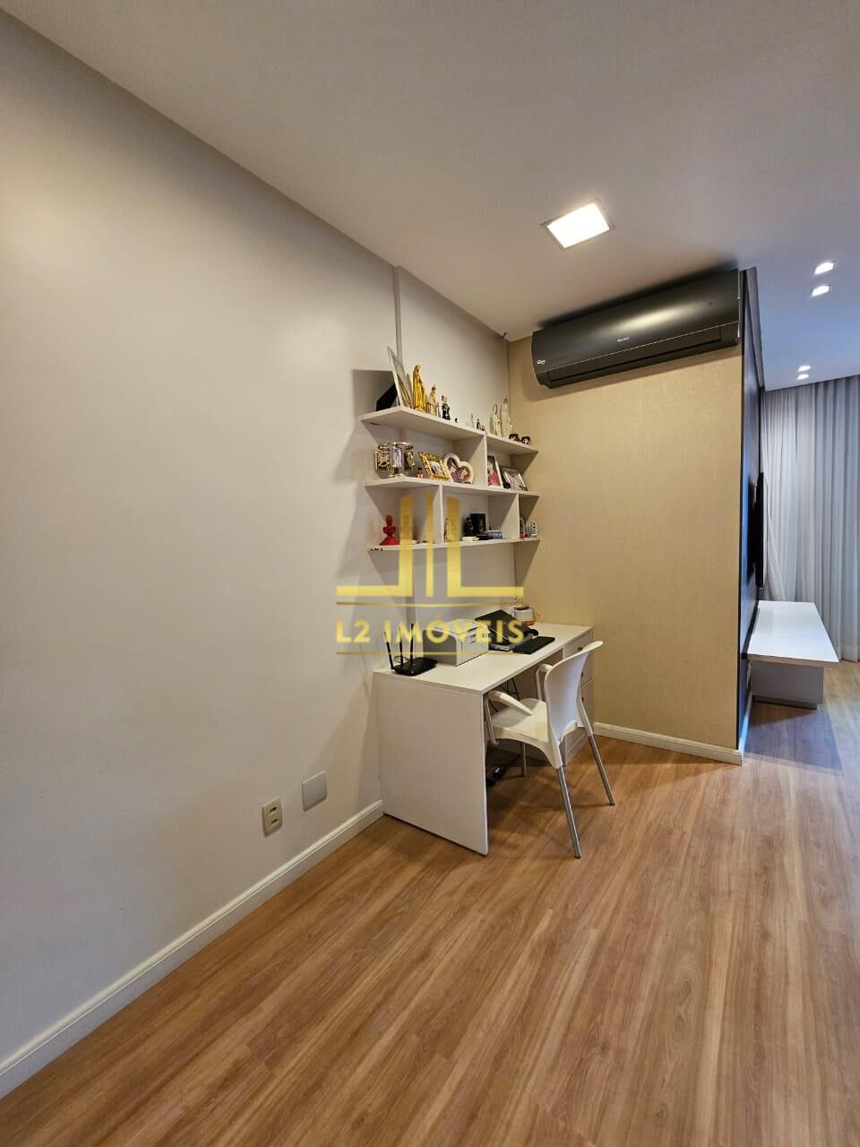 Apartamento - Horto florestal