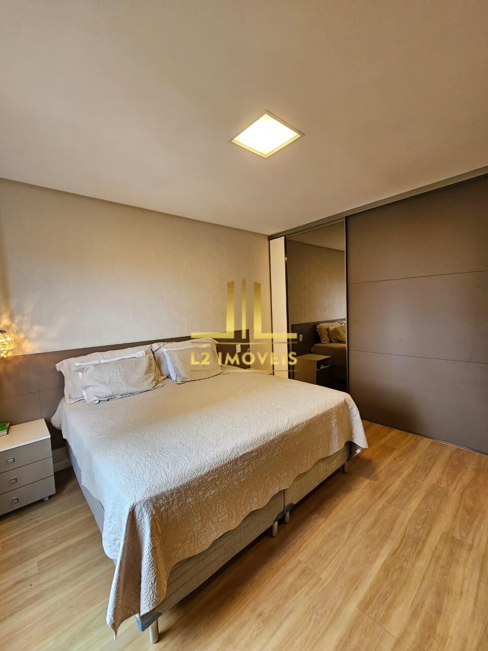 Apartamento - Horto florestal