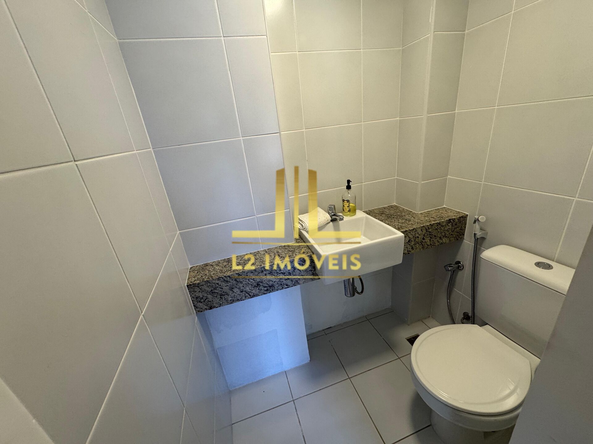 Apartamento à venda com 2 quartos, 105m² - Foto 21