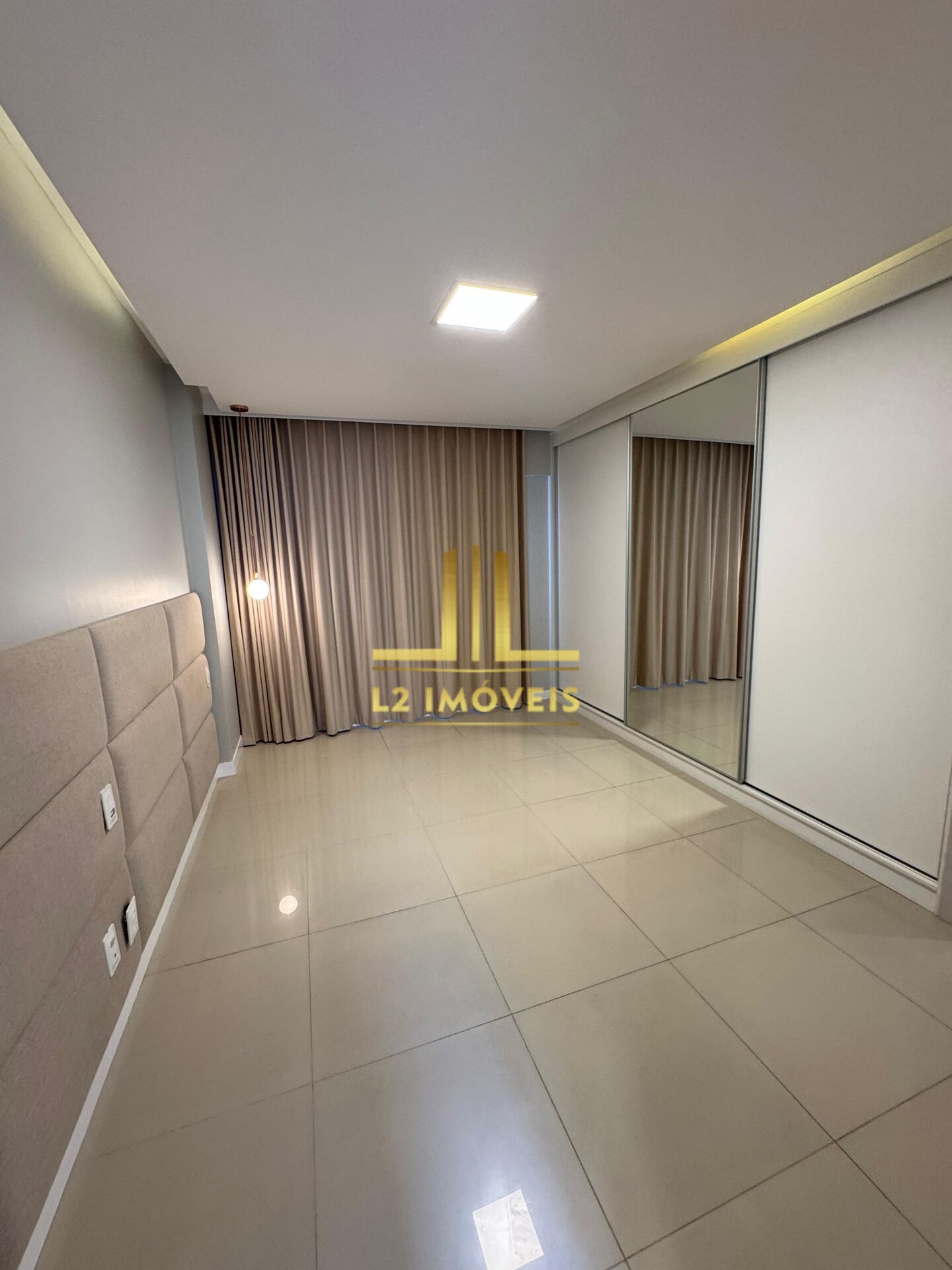 Apartamento à venda com 2 quartos, 105m² - Foto 12