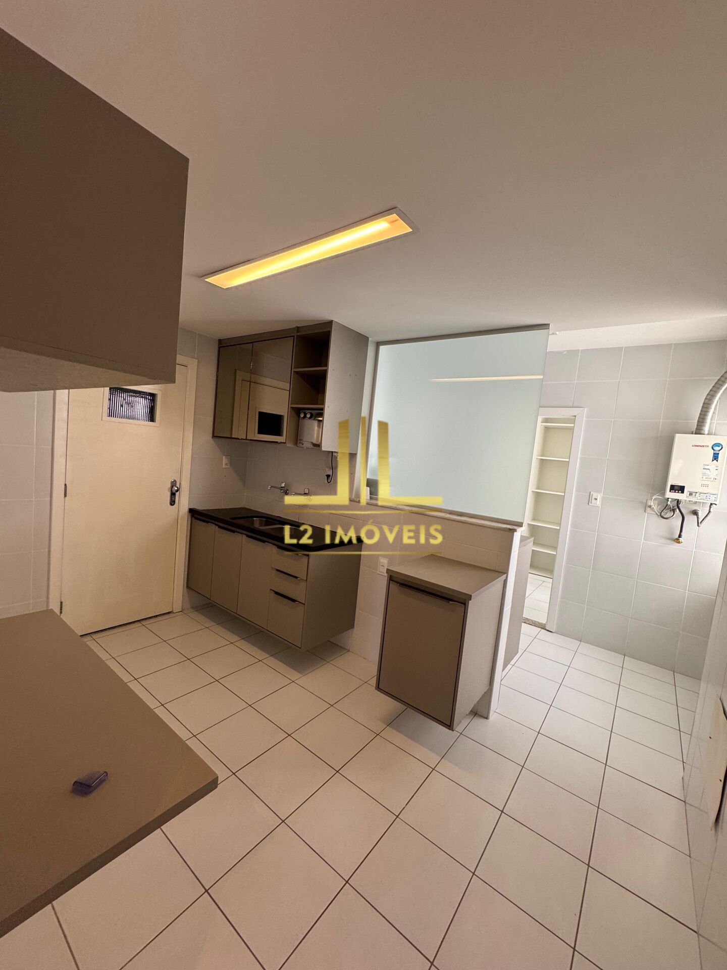 Apartamento à venda com 2 quartos, 105m² - Foto 19