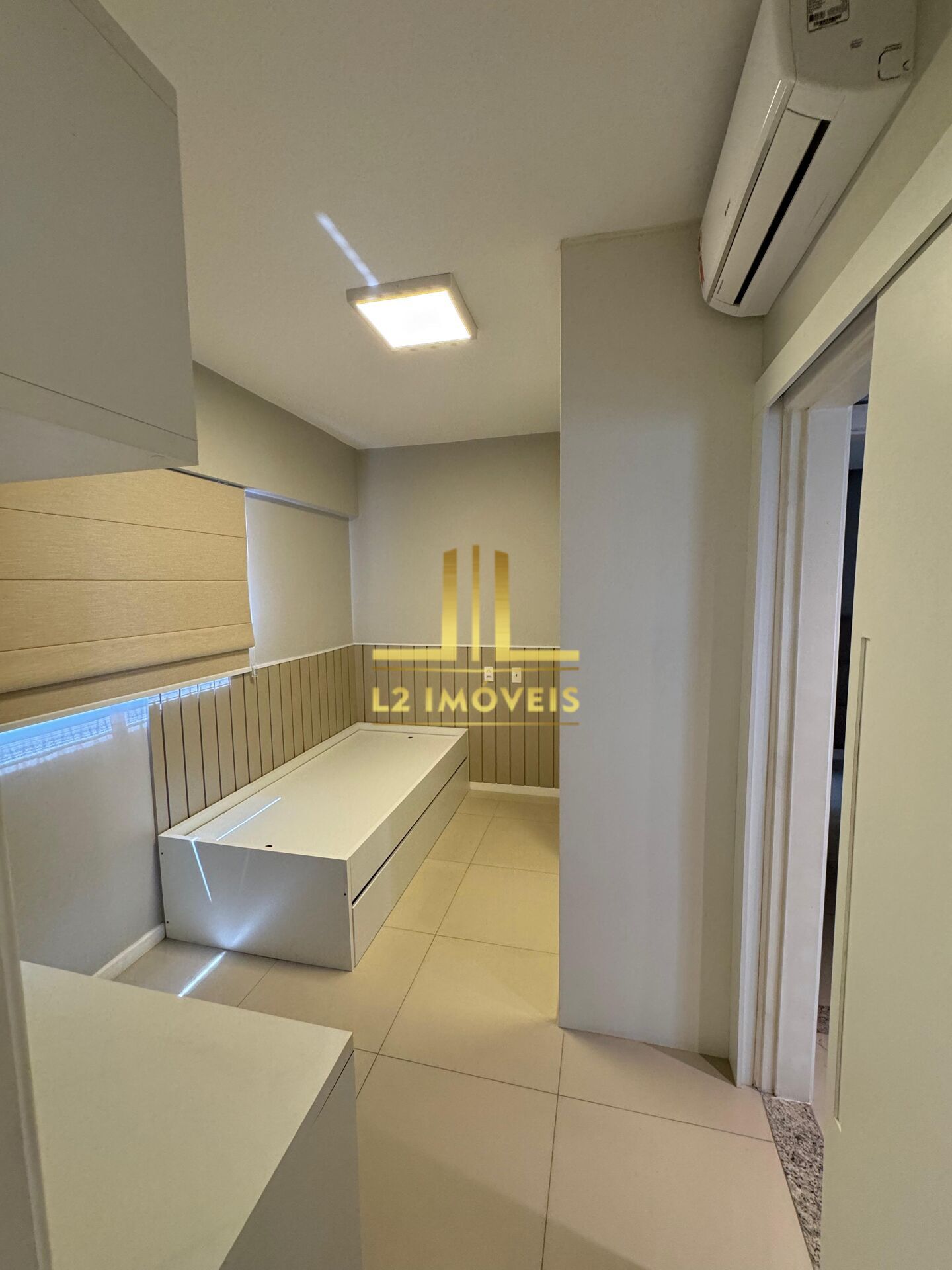 Apartamento à venda com 2 quartos, 105m² - Foto 7