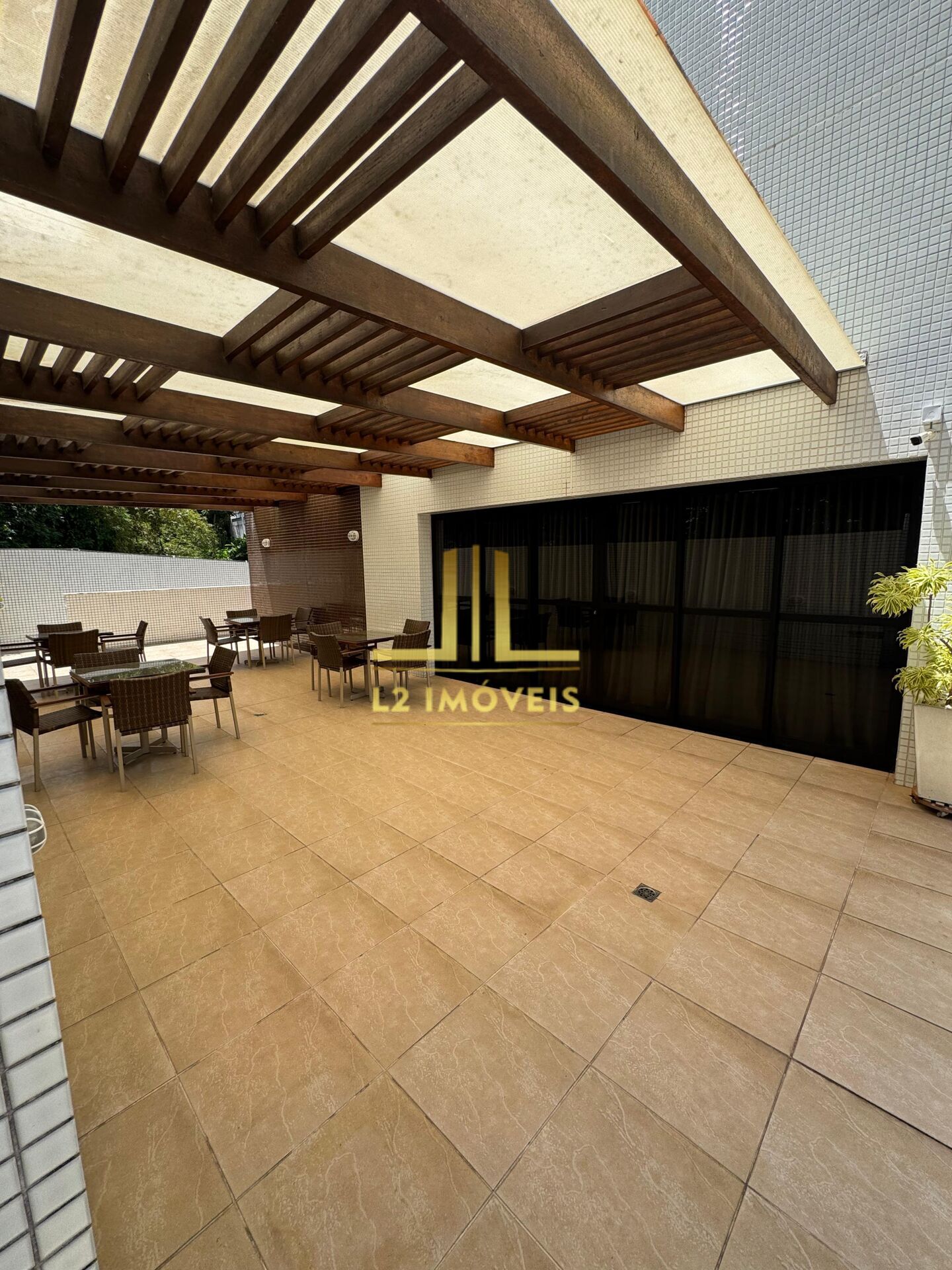 Apartamento à venda com 2 quartos, 105m² - Foto 25