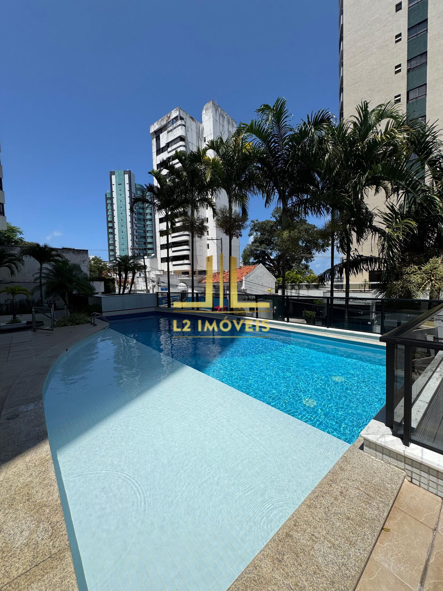 Apartamento à venda com 2 quartos, 105m² - Foto 28