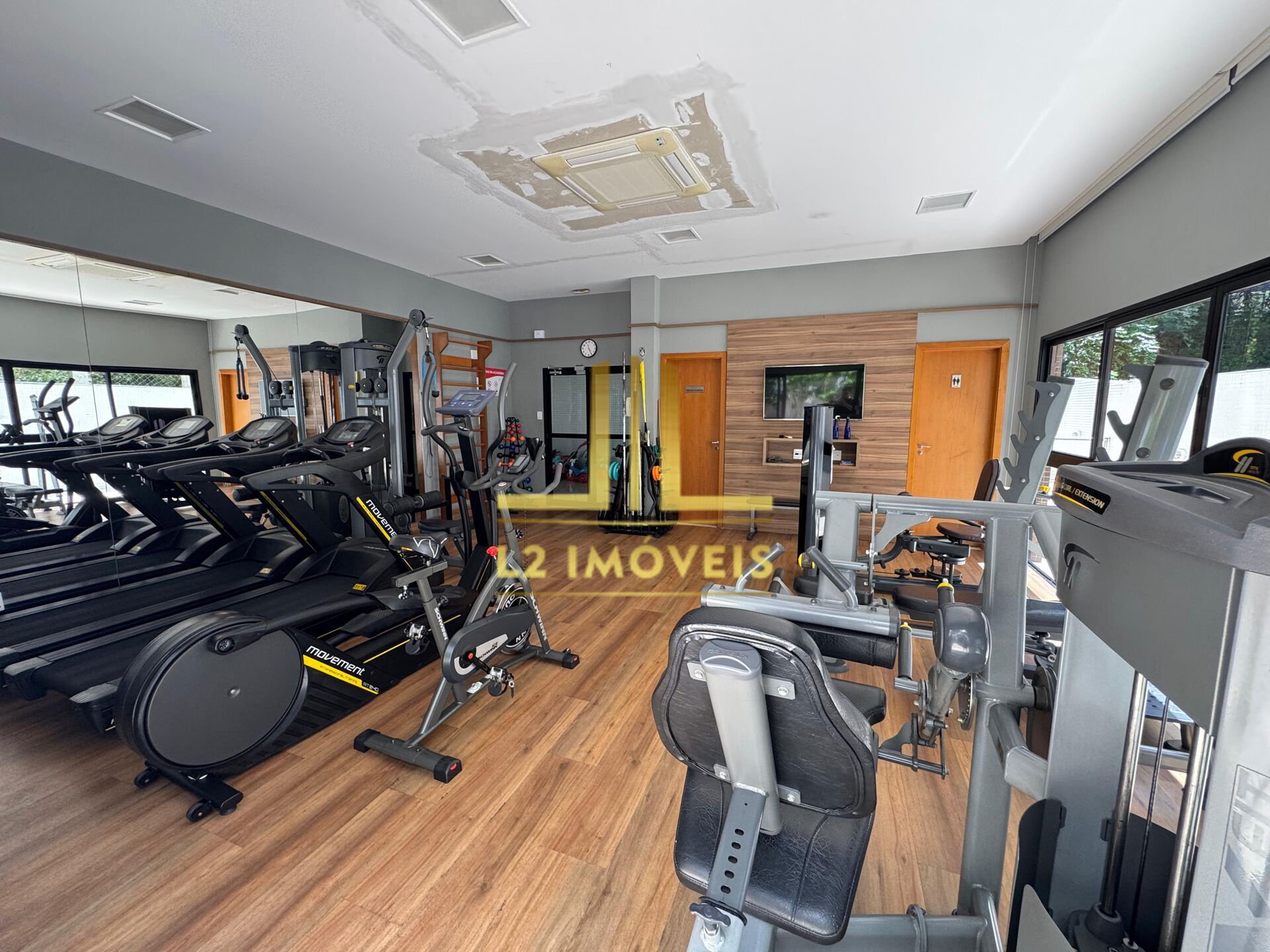Apartamento à venda com 2 quartos, 105m² - Foto 24