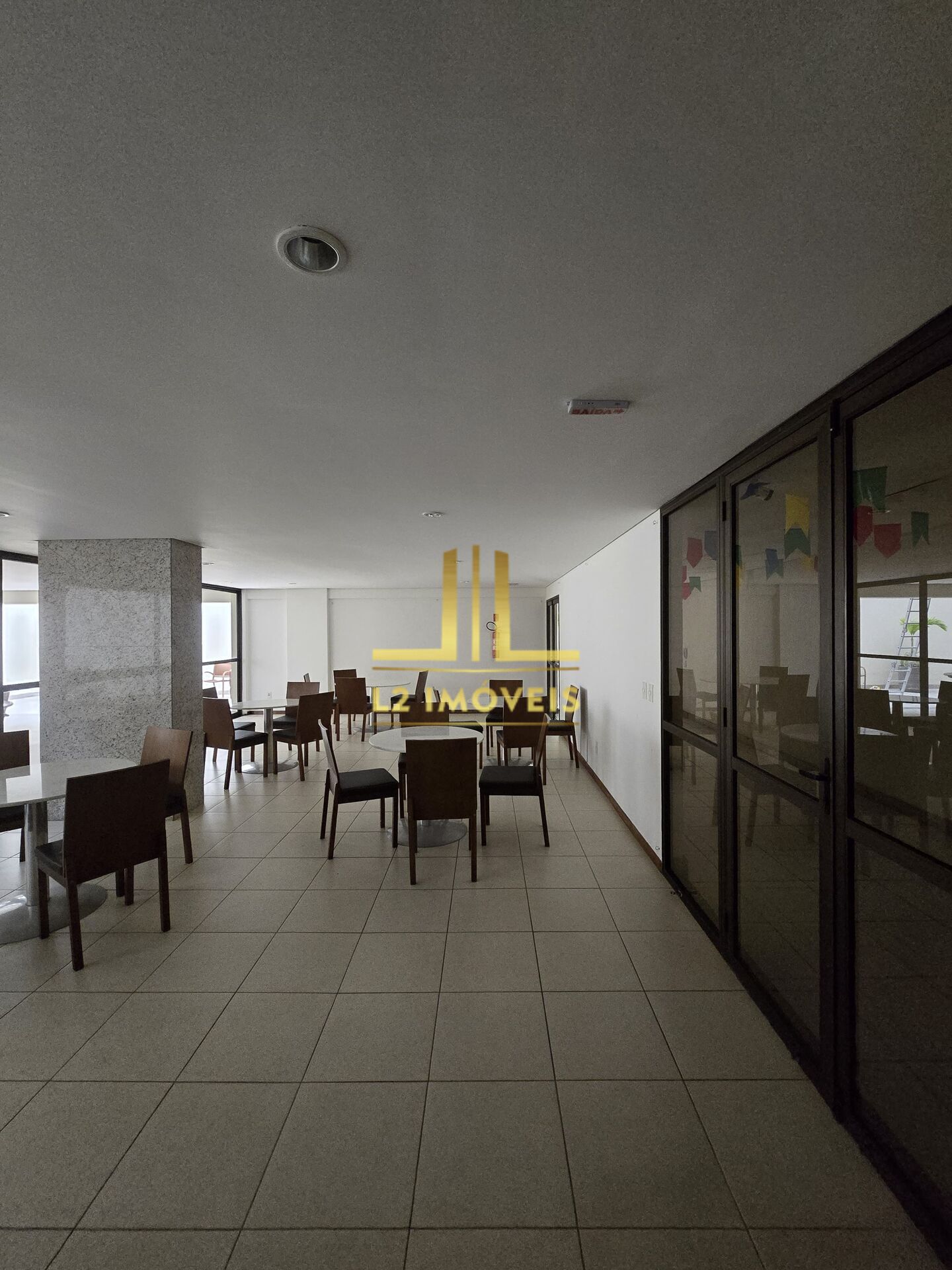 Apartamento à venda com 3 quartos, 89m² - Foto 22