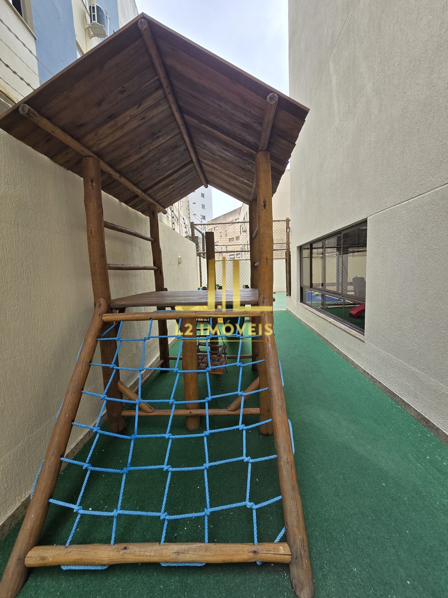 Apartamento à venda com 3 quartos, 89m² - Foto 25