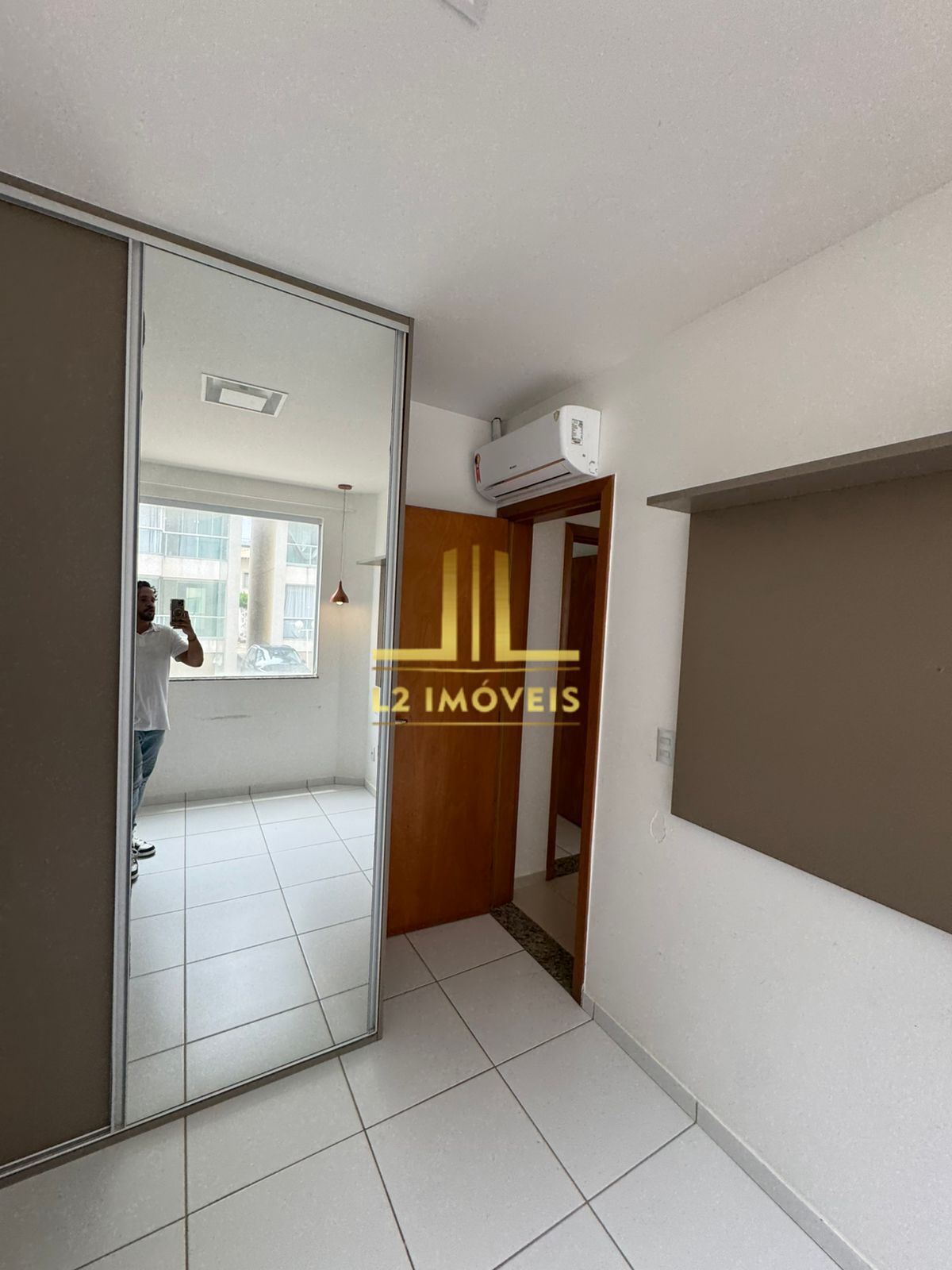 Apartamento à venda com 2 quartos, 65m² - Foto 17