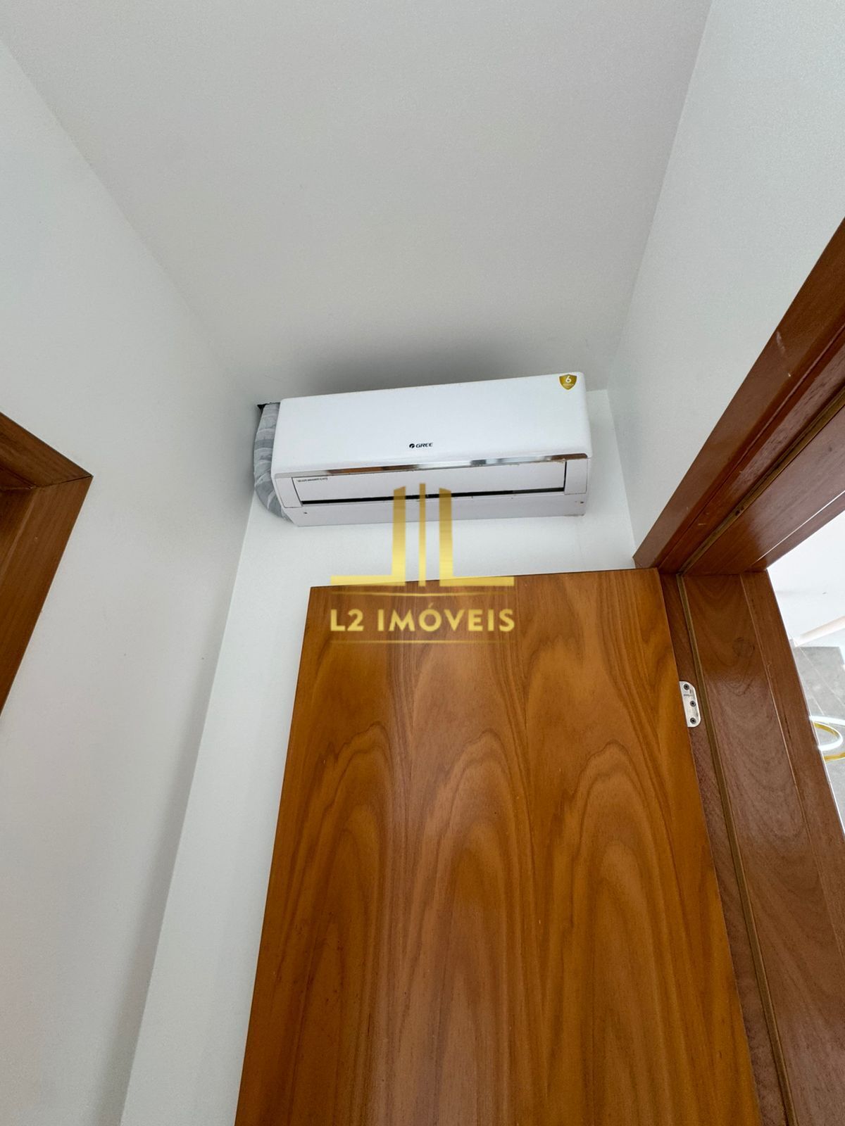 Apartamento à venda com 2 quartos, 65m² - Foto 15