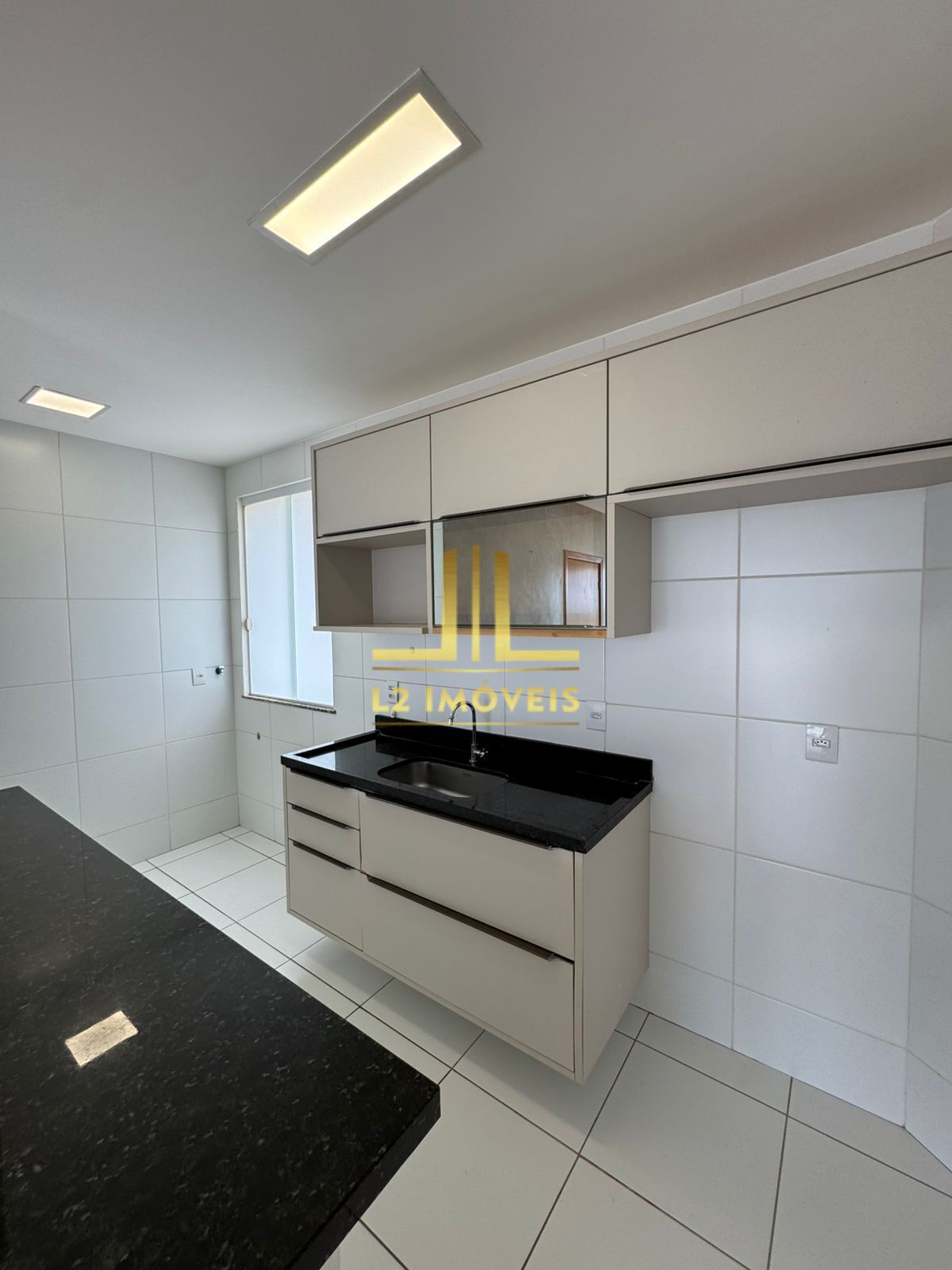 Apartamento à venda com 2 quartos, 65m² - Foto 22