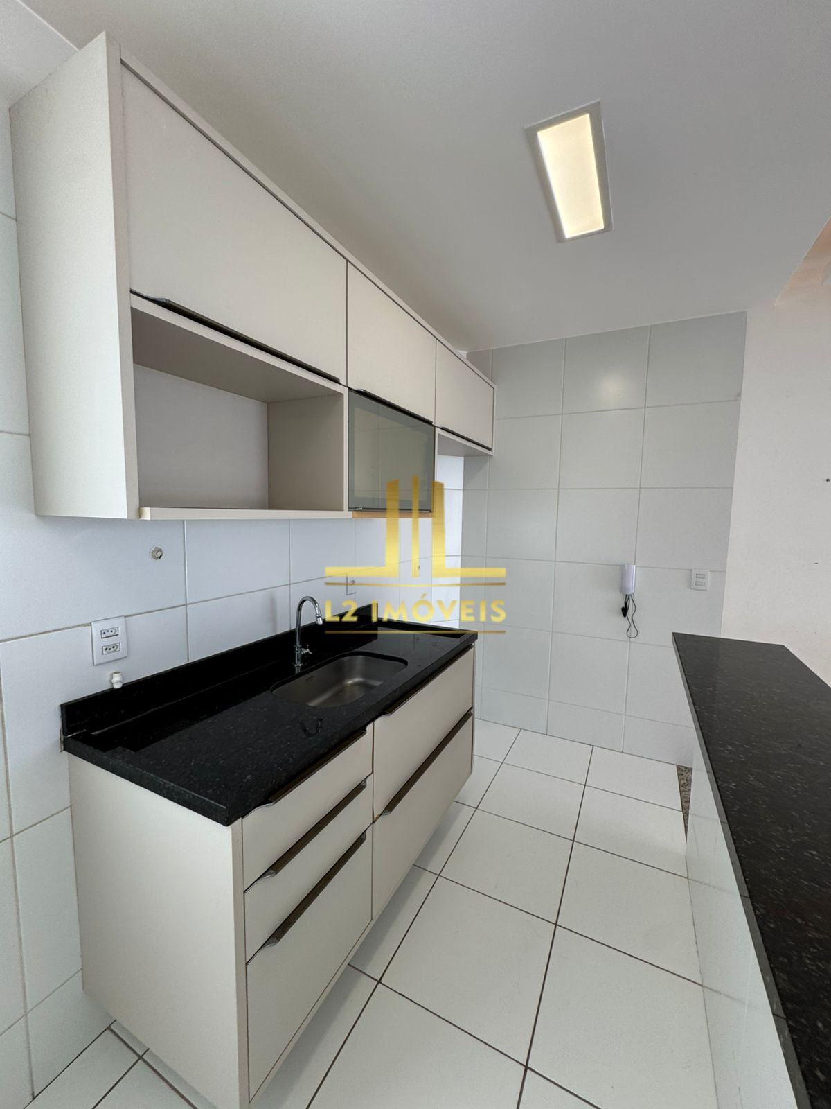 Apartamento à venda com 2 quartos, 65m² - Foto 23