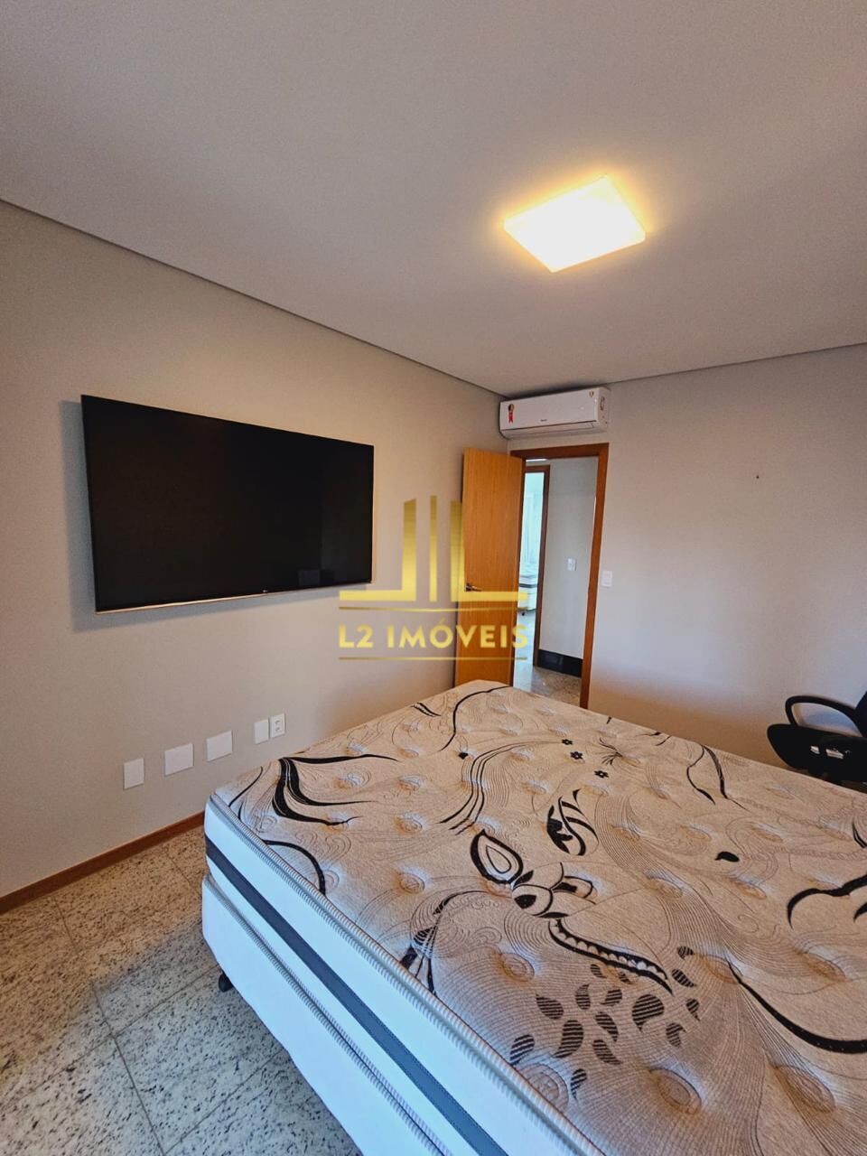 Apartamento à venda com 4 quartos, 224m² - Foto 21