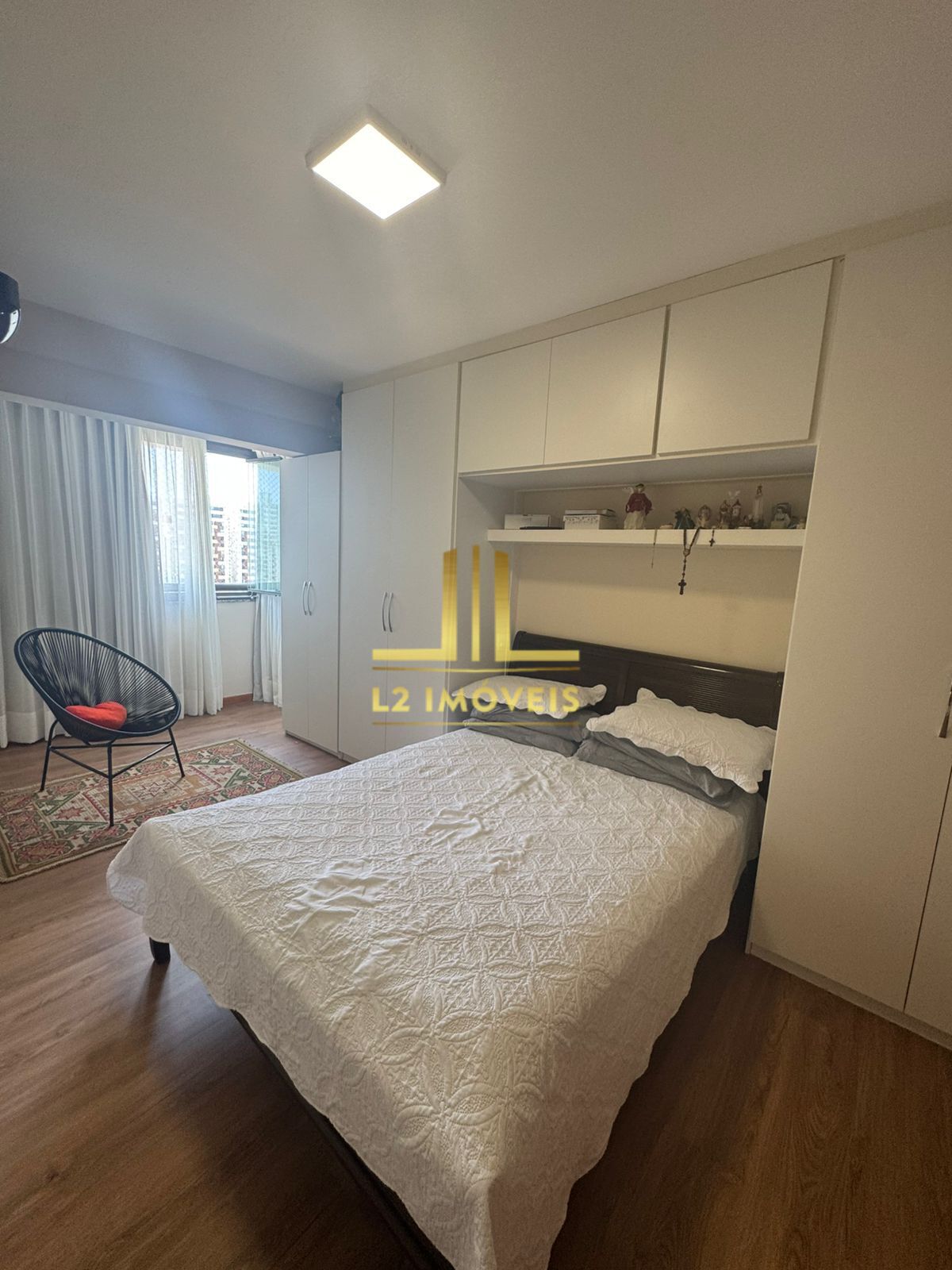 Apartamento à venda com 2 quartos, 90m² - Foto 5