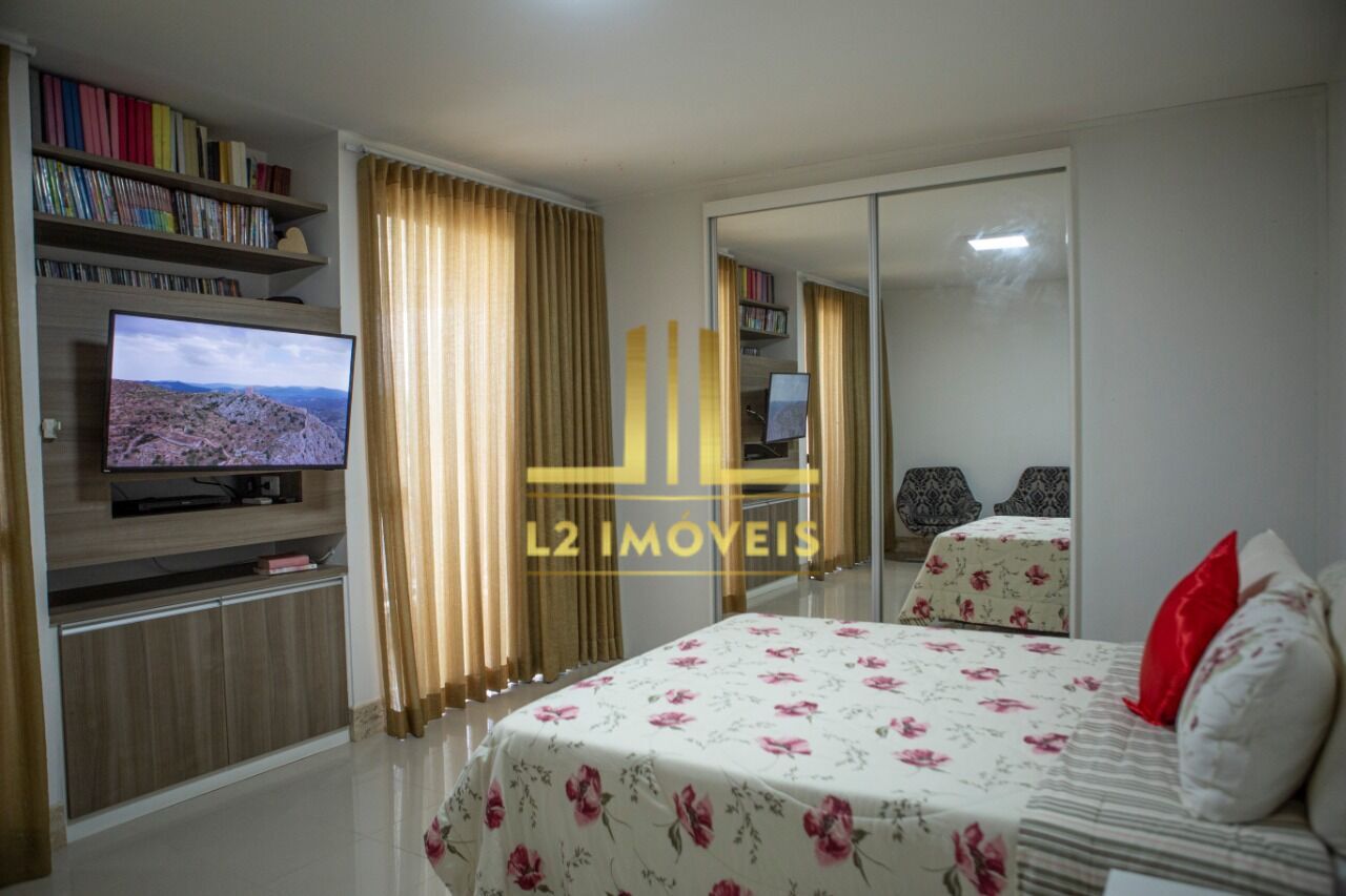 Casa, 5 quartos, 300 m² - Foto 14