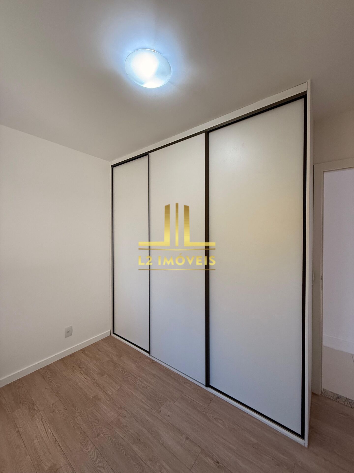 Apartamento à venda com 3 quartos, 166m² - Foto 7