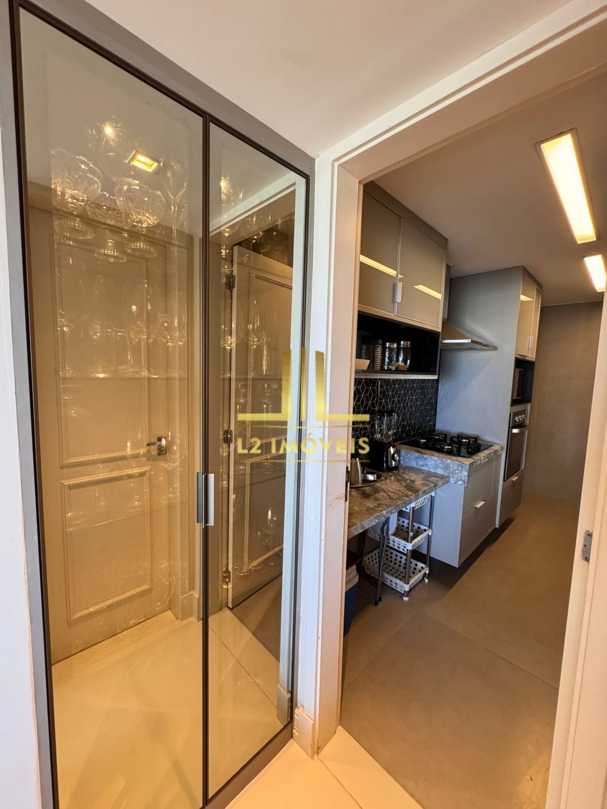 Apartamento à venda com 3 quartos, 110m² - Foto 16