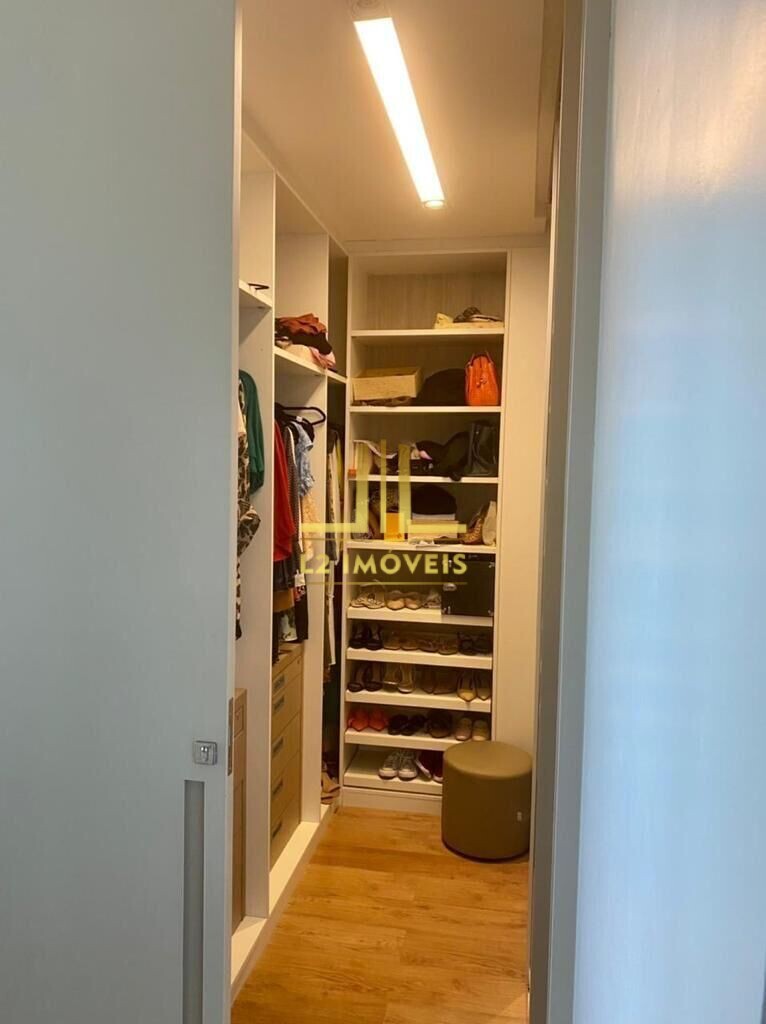 Apartamento à venda com 4 quartos, 275m² - Foto 9